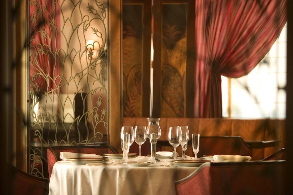 Royal Hotel Oran - Mgallery By Sofitel ภายนอก รูปภาพ