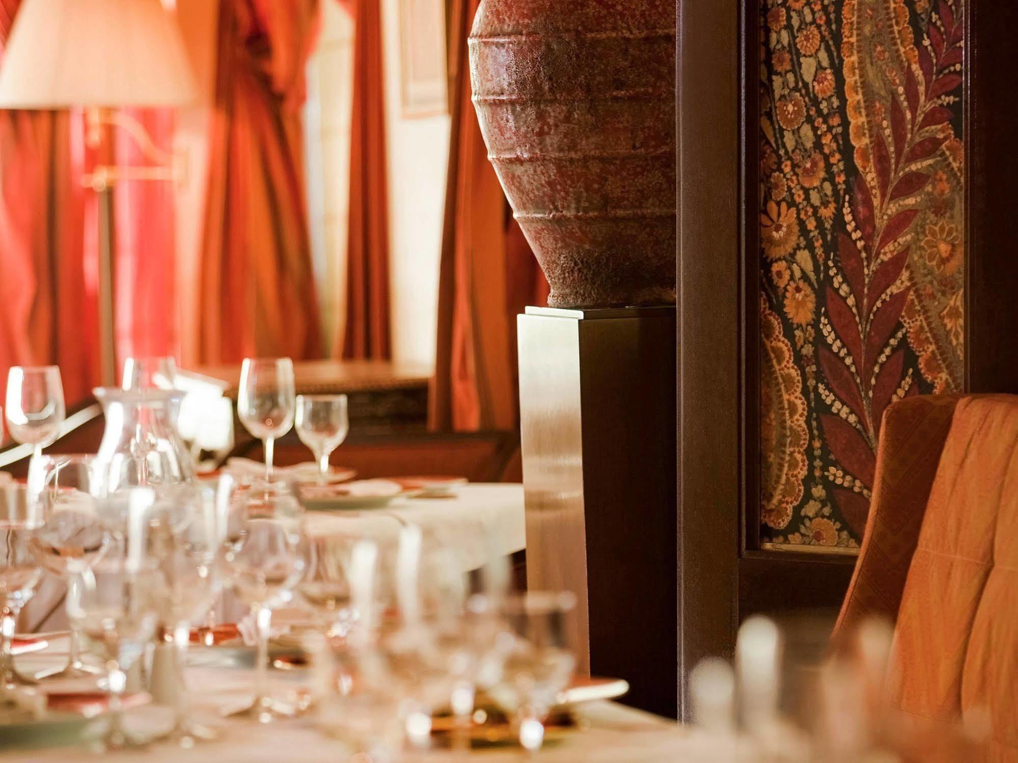 Royal Hotel Oran - Mgallery By Sofitel ภายนอก รูปภาพ